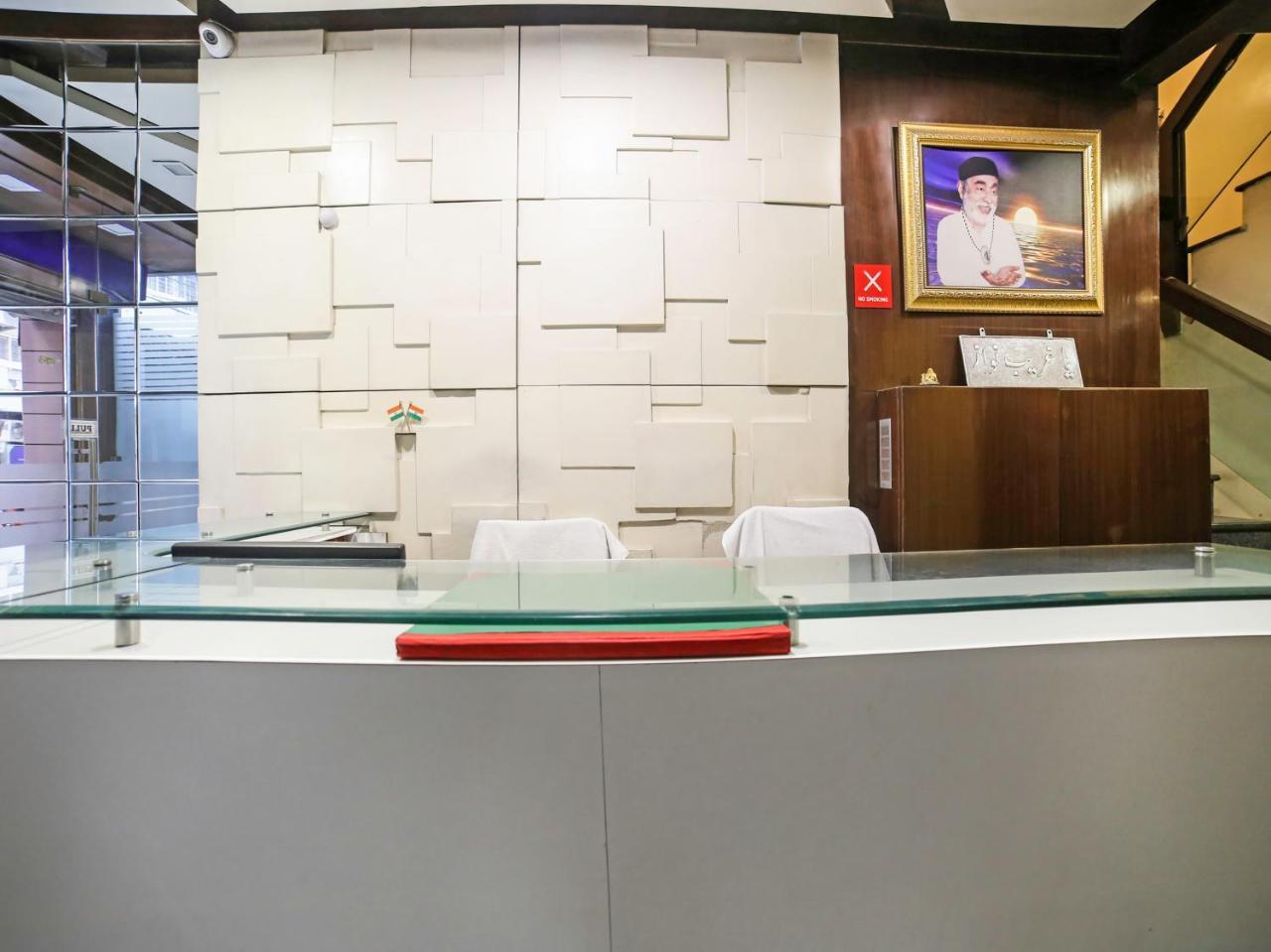 אג'מר Oyo 10277 Hotel Delux Golden מראה חיצוני תמונה